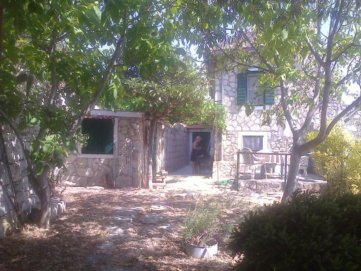 Art House Old Village Jesenice  Ngoại thất bức ảnh